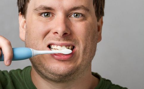 蛀牙的原因 蛀牙怎么办 哪些坏习惯导致蛀牙